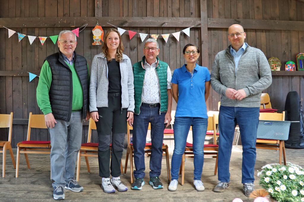 mehrgenerationenweg-aschberg-eroeffnung-sattelmuehle-stiftung